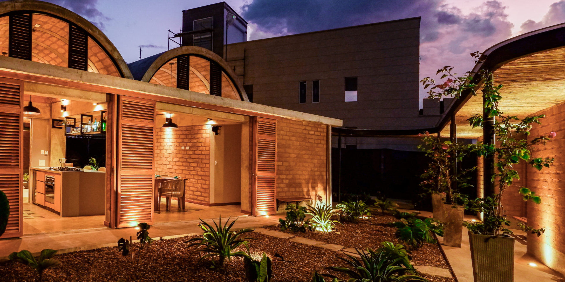 ensamble-arquitectura-vivienda-tierra-bovedas-2